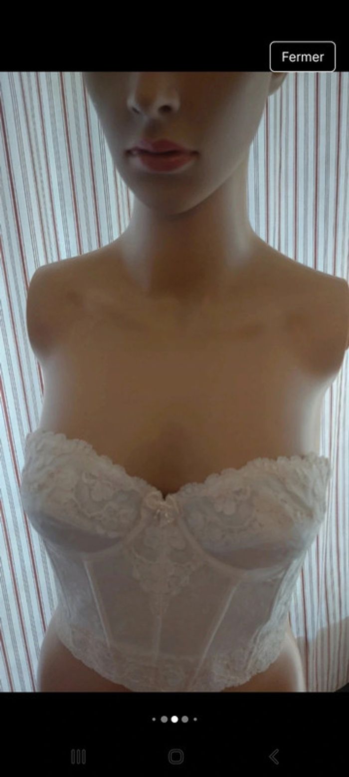 Magnifique Corset bustier  Déwé blanc fr 85C - photo numéro 7