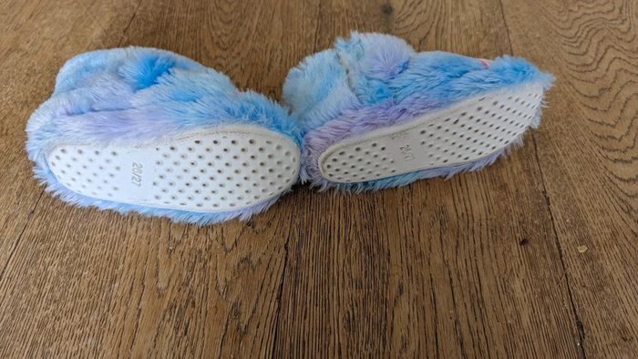 Chaussons licornes fourré 26/27 - photo numéro 4
