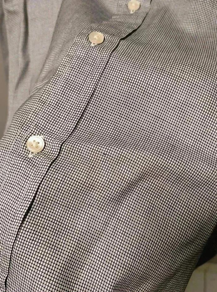 Chemise Tommy Hilfiger vintage Y2K à carreaux fins – Élégance intemporelle - photo numéro 3