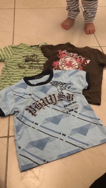 Lot 3 tee shirts