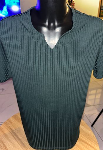 TEE shirt homme en excellent état taille XL