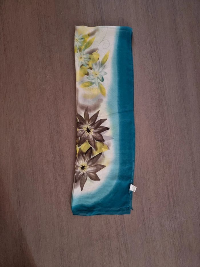 Foulard - photo numéro 2
