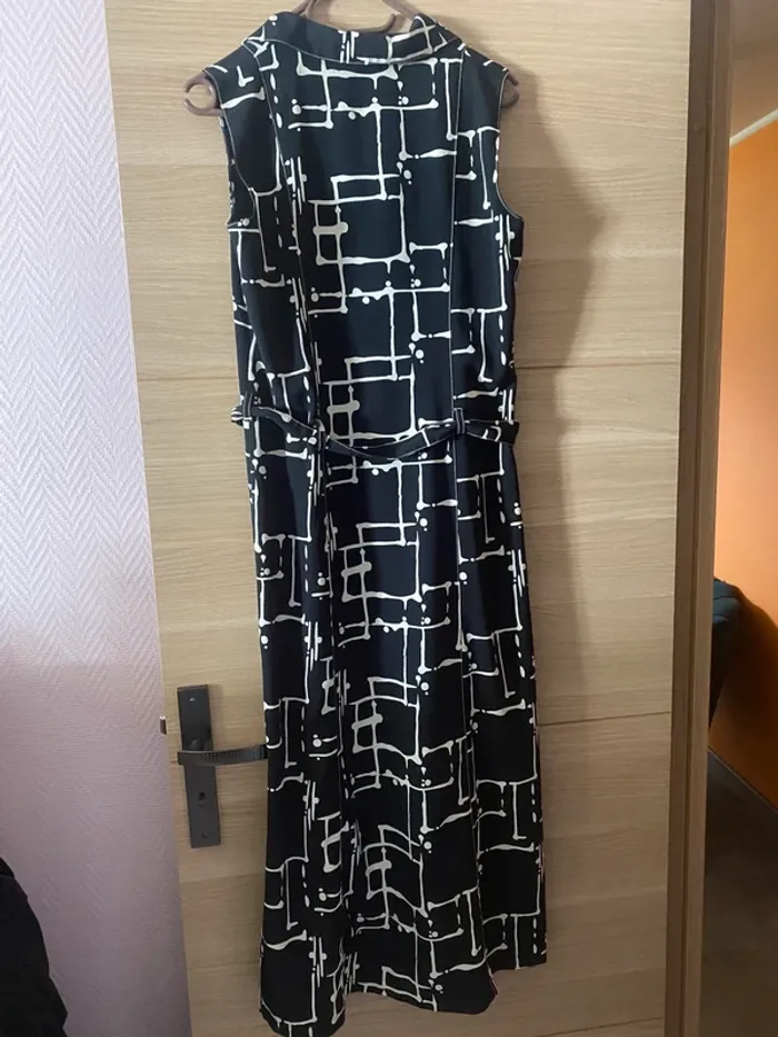 Robe taille 38 - photo numéro 3