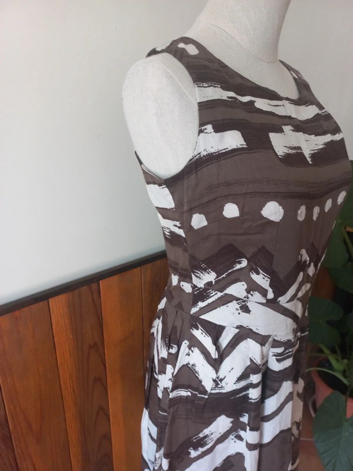 Robe marron motif blanc - photo numéro 4