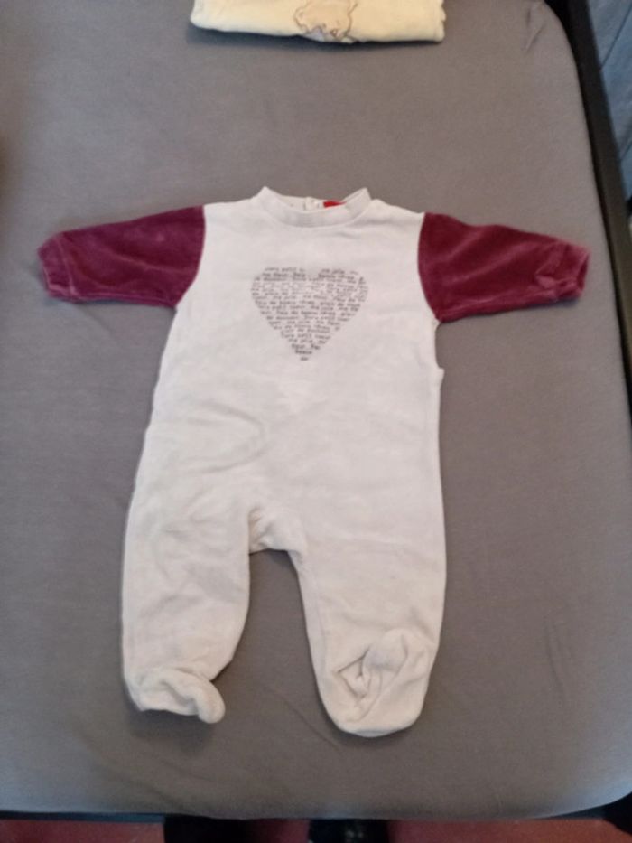Lot de 5 pyjamas taille 1 mois - photo numéro 5