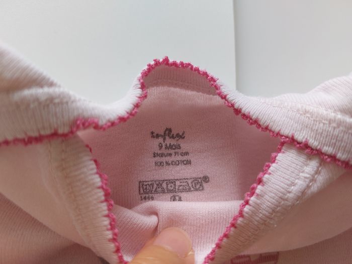 Lot 5 bodies 9 mois - photo numéro 9