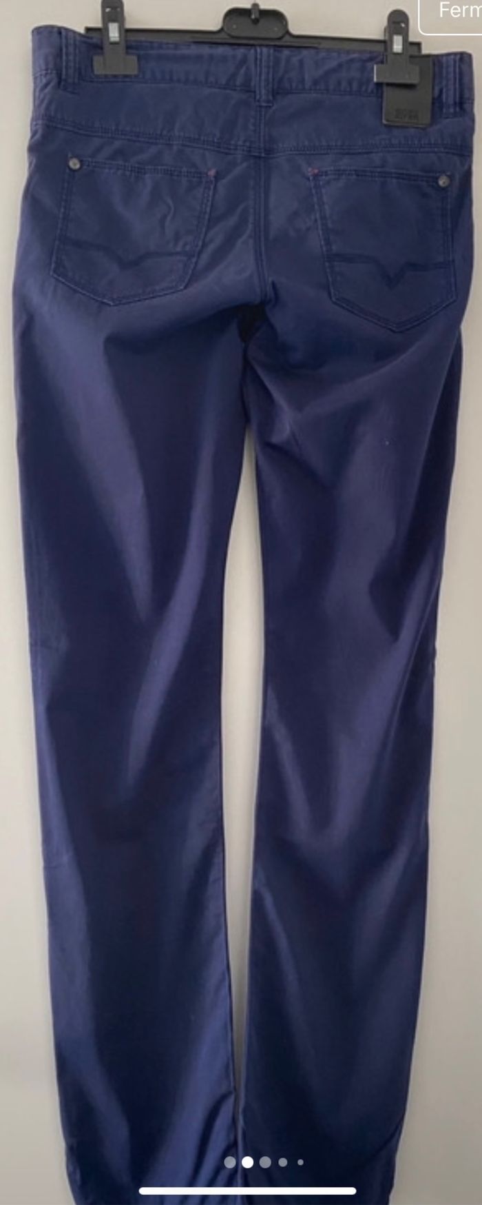 Pantalon Hugo Boss 16 ans - photo numéro 2