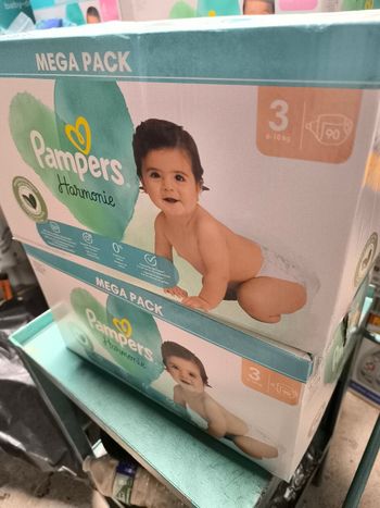 Pampers harmonie taille 3  2 cartons 