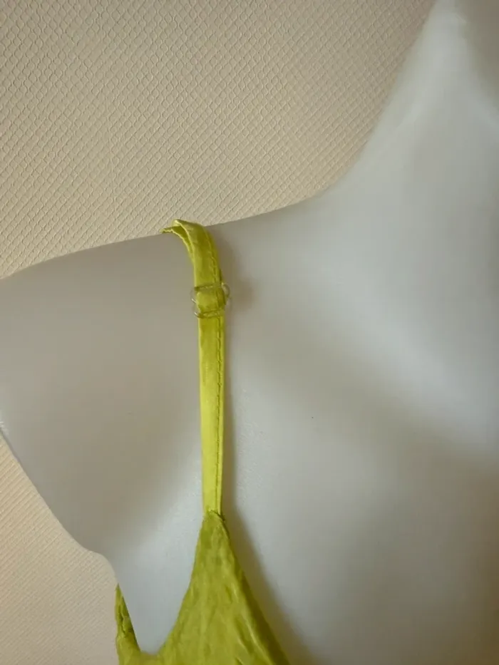 Débardeur vert neuf sans étiquette taille XS b.yu - photo numéro 4