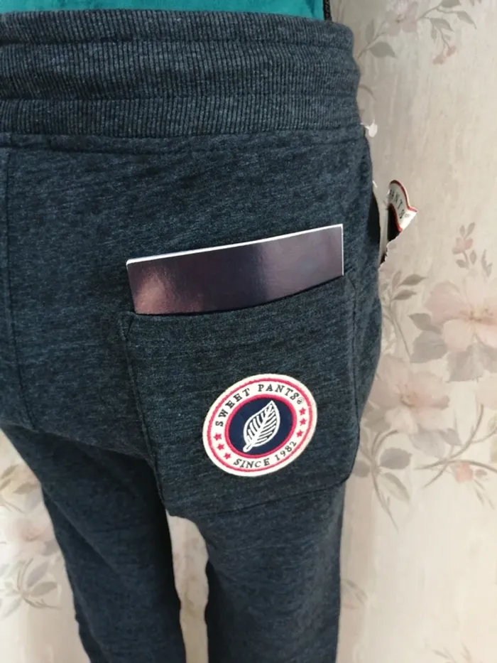 Pantalon jogging coupe biky gris shiné à reliefs sur les genoux / sweet pants / (S) - photo numéro 8