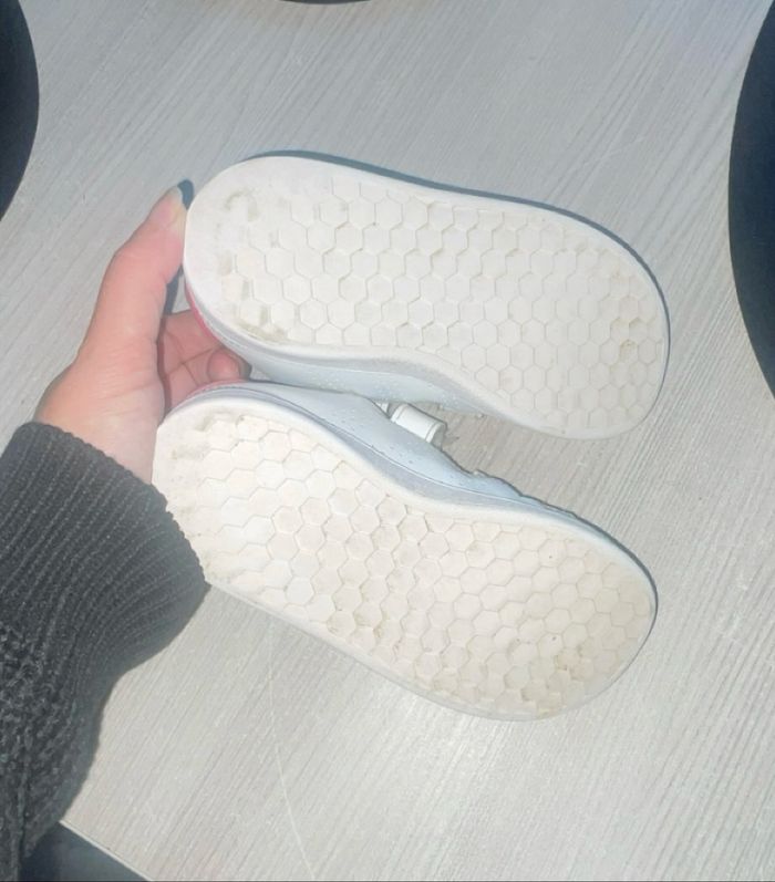 Basket adidas - photo numéro 3