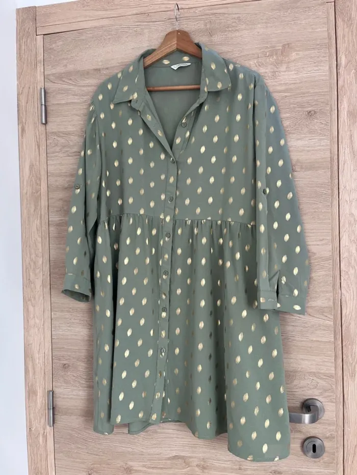 Robe kaki et doré Taille3