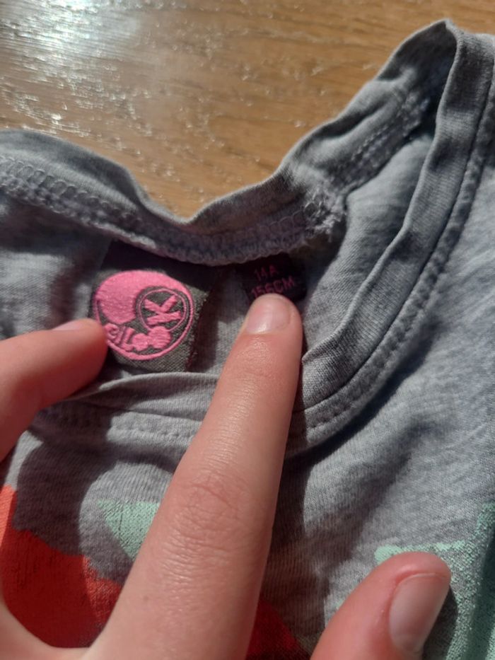 Lot de 2 tee shirt - photo numéro 2