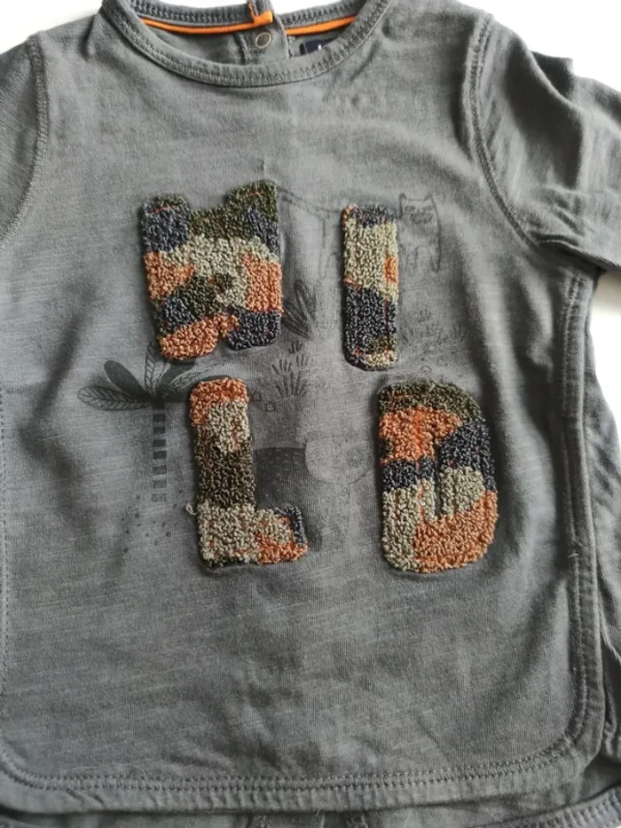 T-shirt 12 mois - photo numéro 2