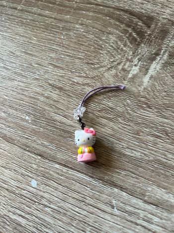 Figurine hello kitty