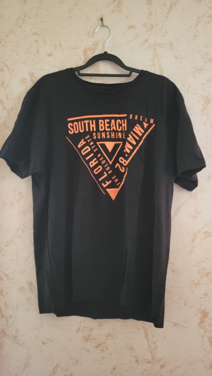 Tee-shirt - photo numéro 2