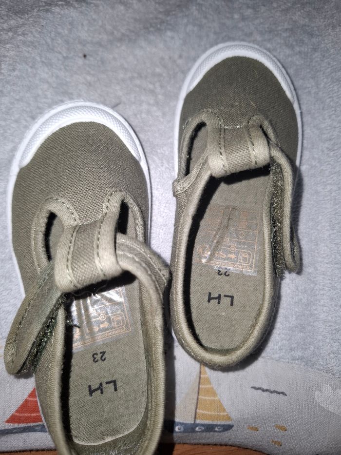 Chaussure neuve - photo numéro 2