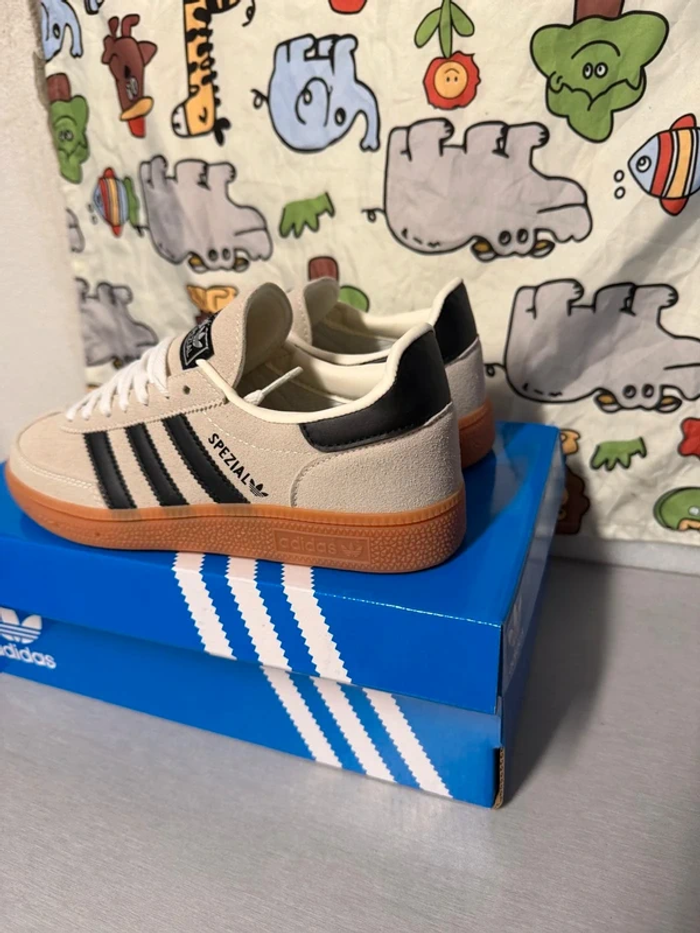 Adidas Handball Spezial Gris 39 - photo numéro 4