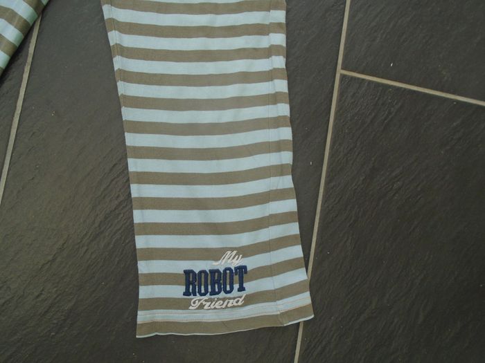 Joli pyjama "robot" garçon 6 ans - photo numéro 3