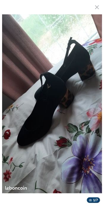 Chaussures femme élégante 