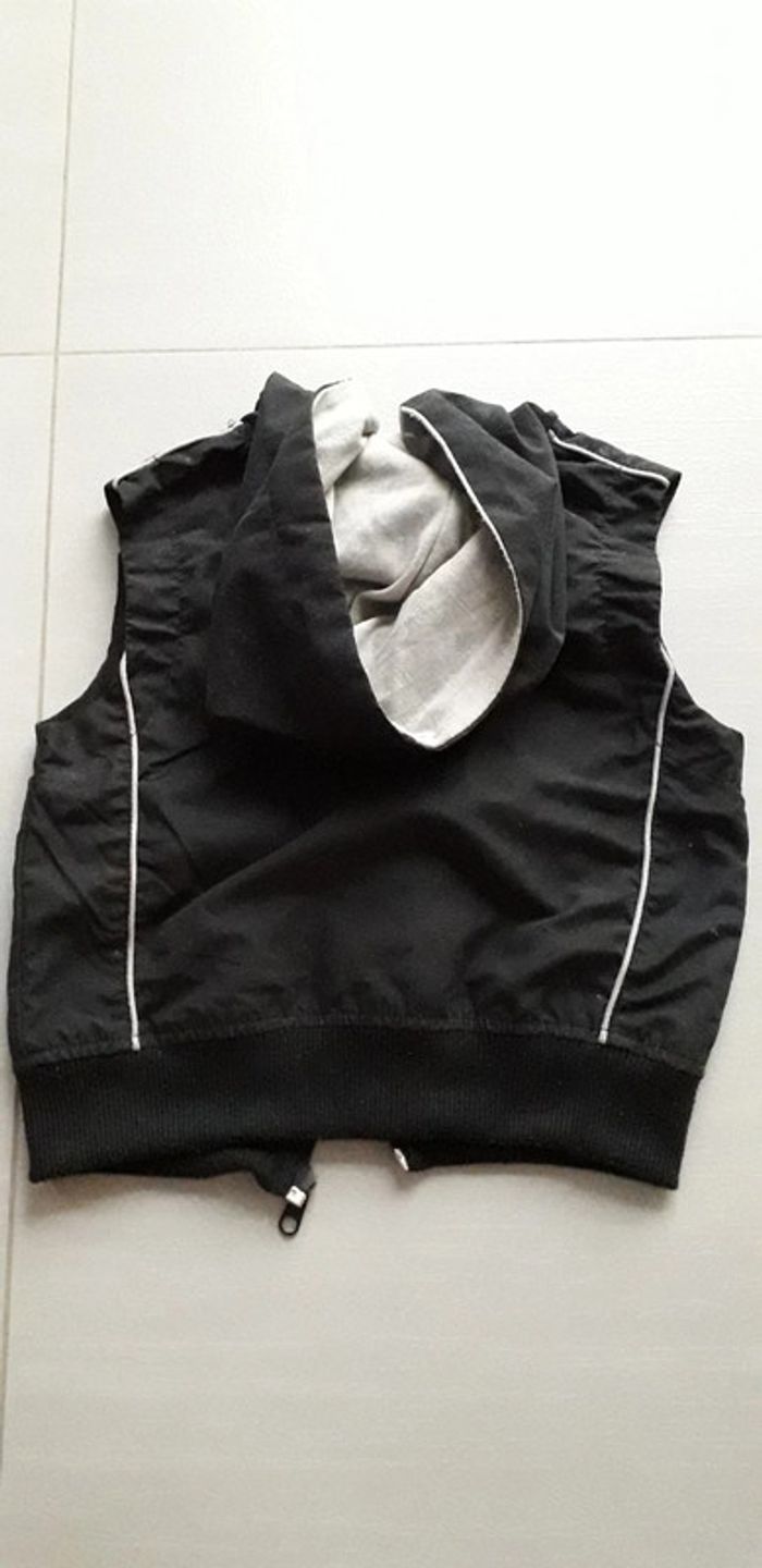 Gilet zippé à capuche 24 mois - photo numéro 2