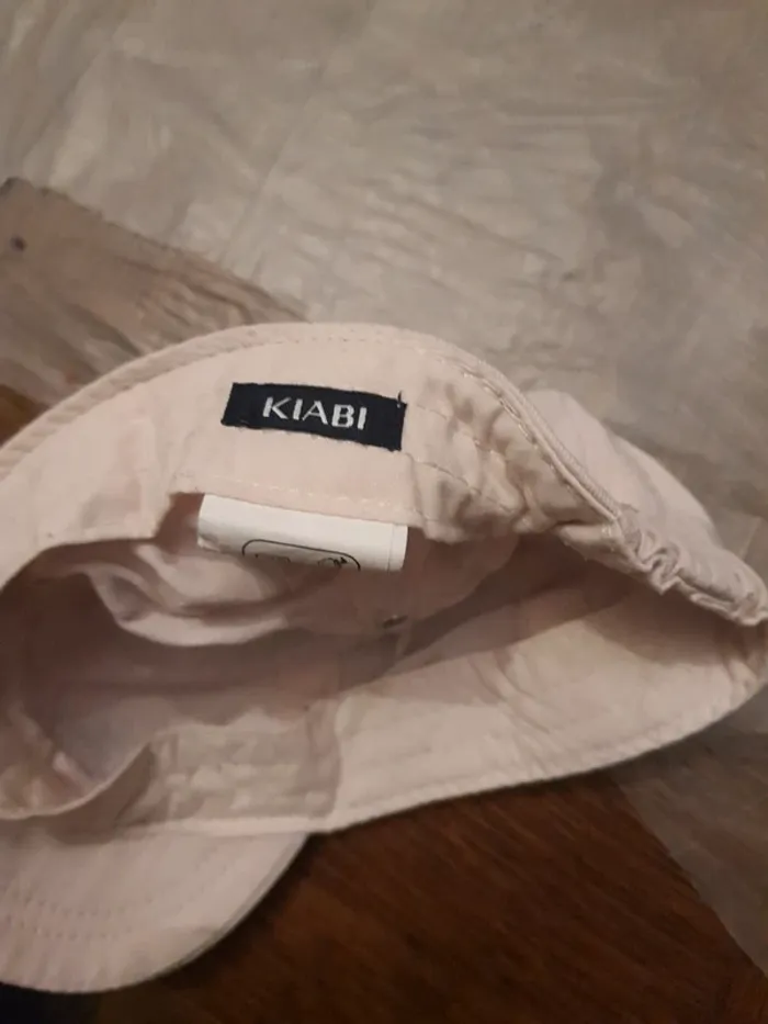 Casquette - photo numéro 3