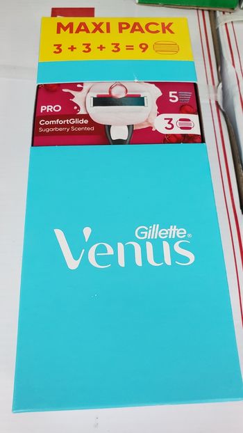 Gillette Venus pack de 9 recharges 5 Lames de Rasoirs.