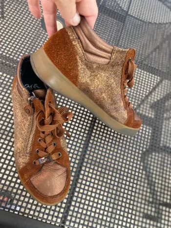 Bottines Ara taille 4 ou 36 37