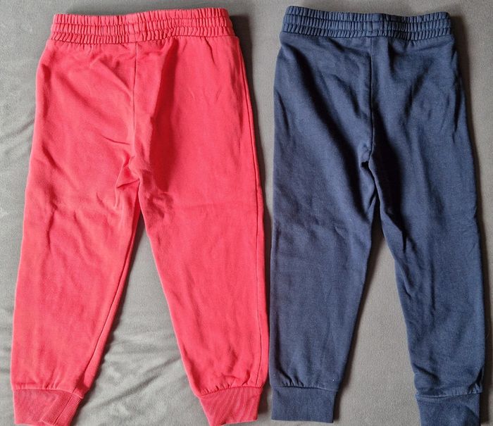 Lot de 2 joggings 116cm OVS neufs - photo numéro 4