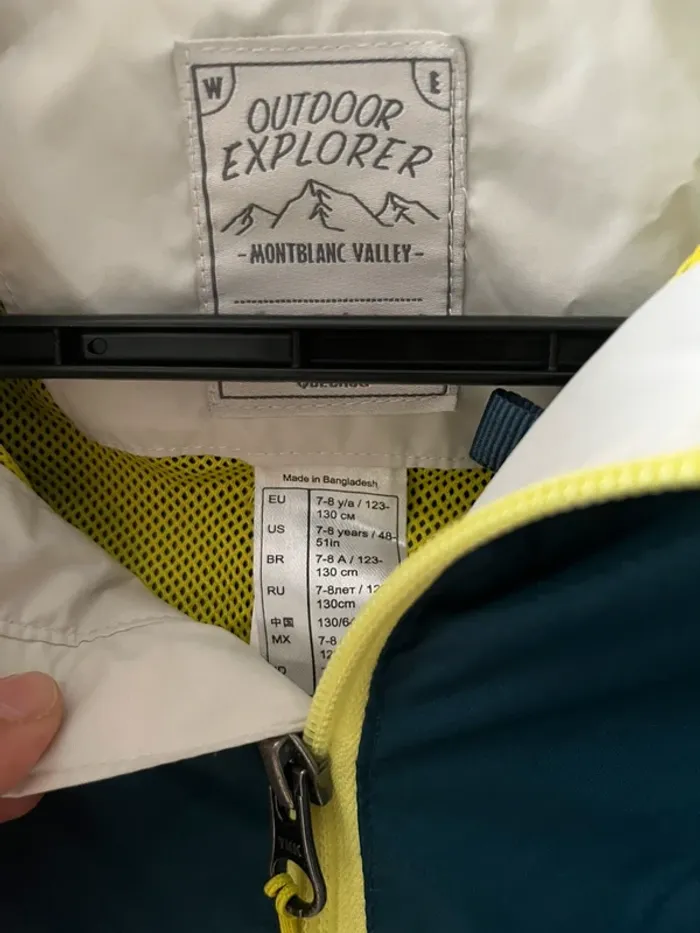Veste imperméable Mont blanc ballé Quechua taille 7/ 8 ans - photo numéro 2