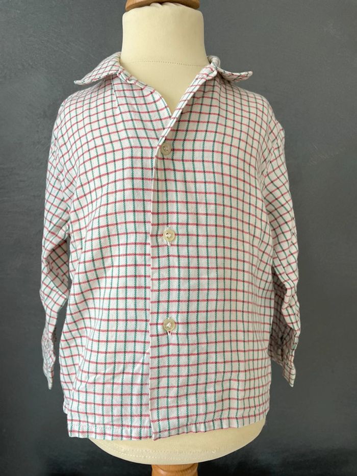 Chemise à carreaux vert et rouge