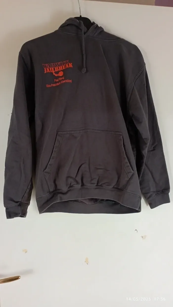 Pull taille m - photo numéro 3