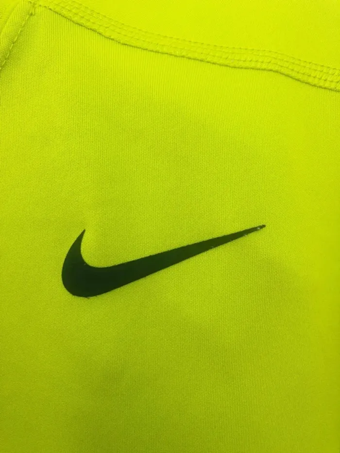 Nike T-shirt Dri-Fit yellow Mens L - photo numéro 2