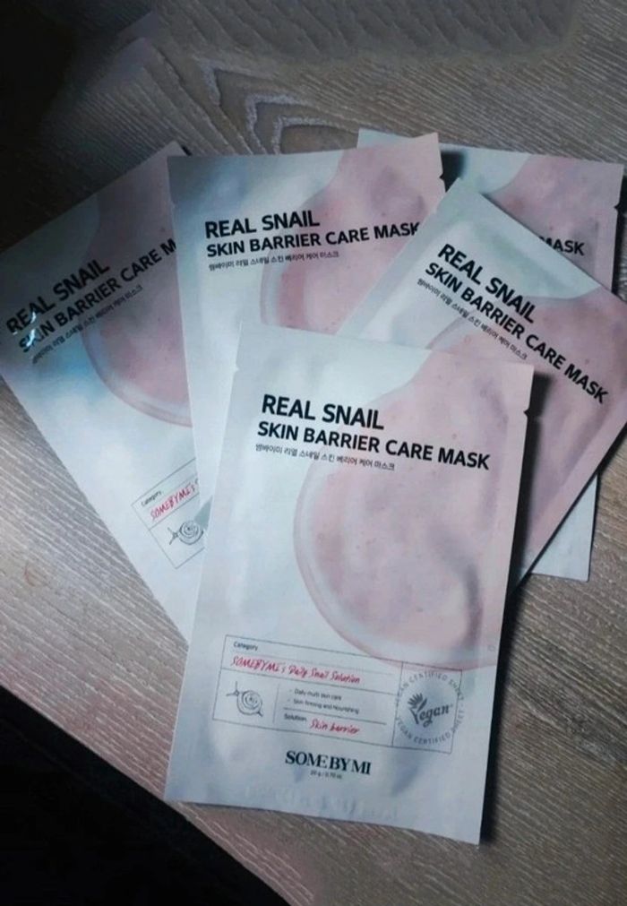 Somebymi real snail skin barrier care mask