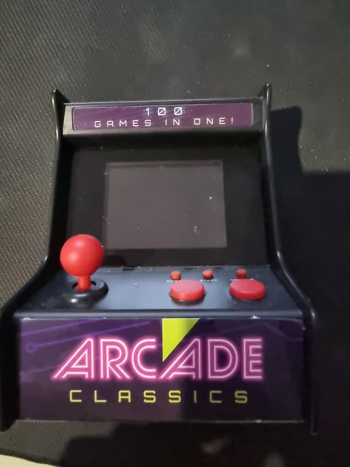 Borne d'arcade de bureau - photo numéro 2