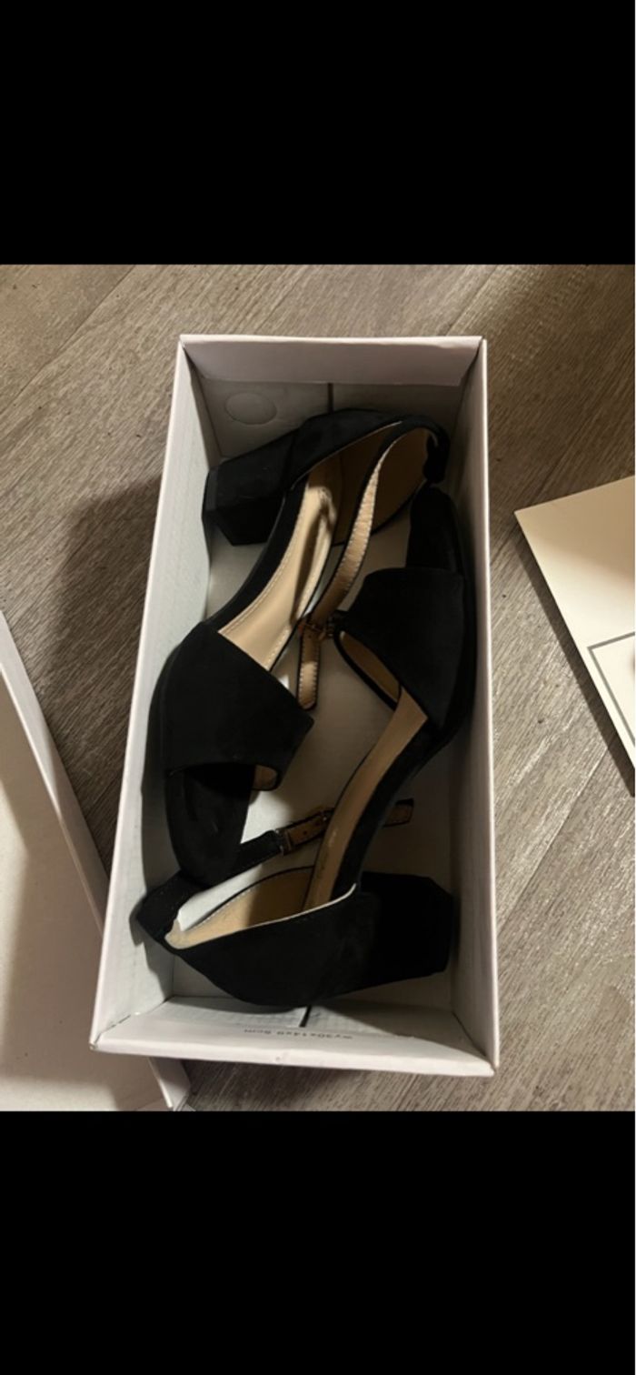 Chaussures femme - photo numéro 2