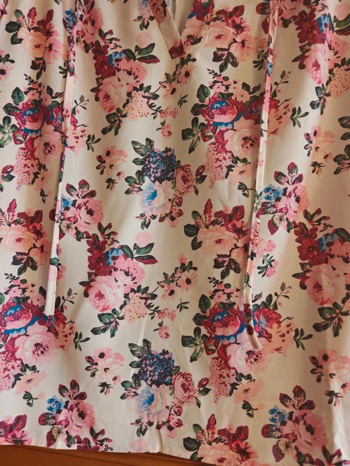 Blouse fleurie - photo numéro 2