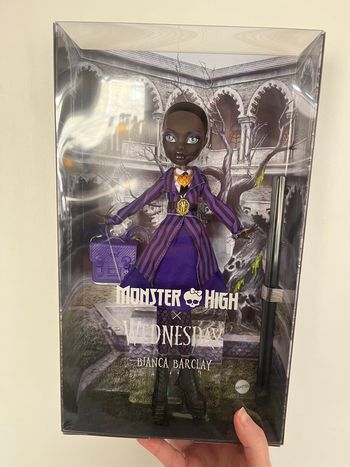Monster high Bianca Barclay / Mercredi - Wednesday