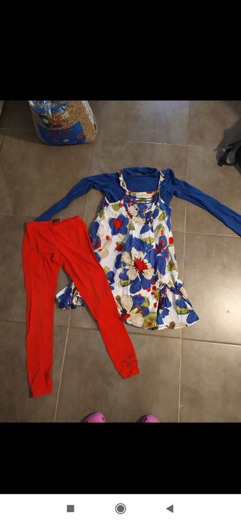 Ensemble robe et legging catimini en très bon état 12 ans
