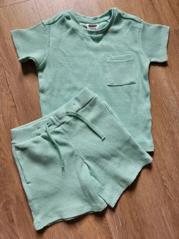 Ensemble fille short et Tee-shirt