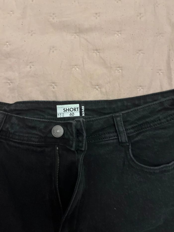 Short jeans noir - photo numéro 2