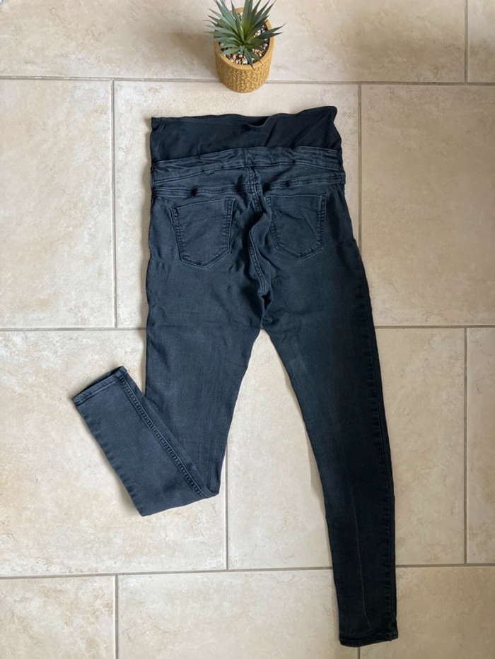 Lot de 2 jeans de grossesse taille 36 - photo numéro 2