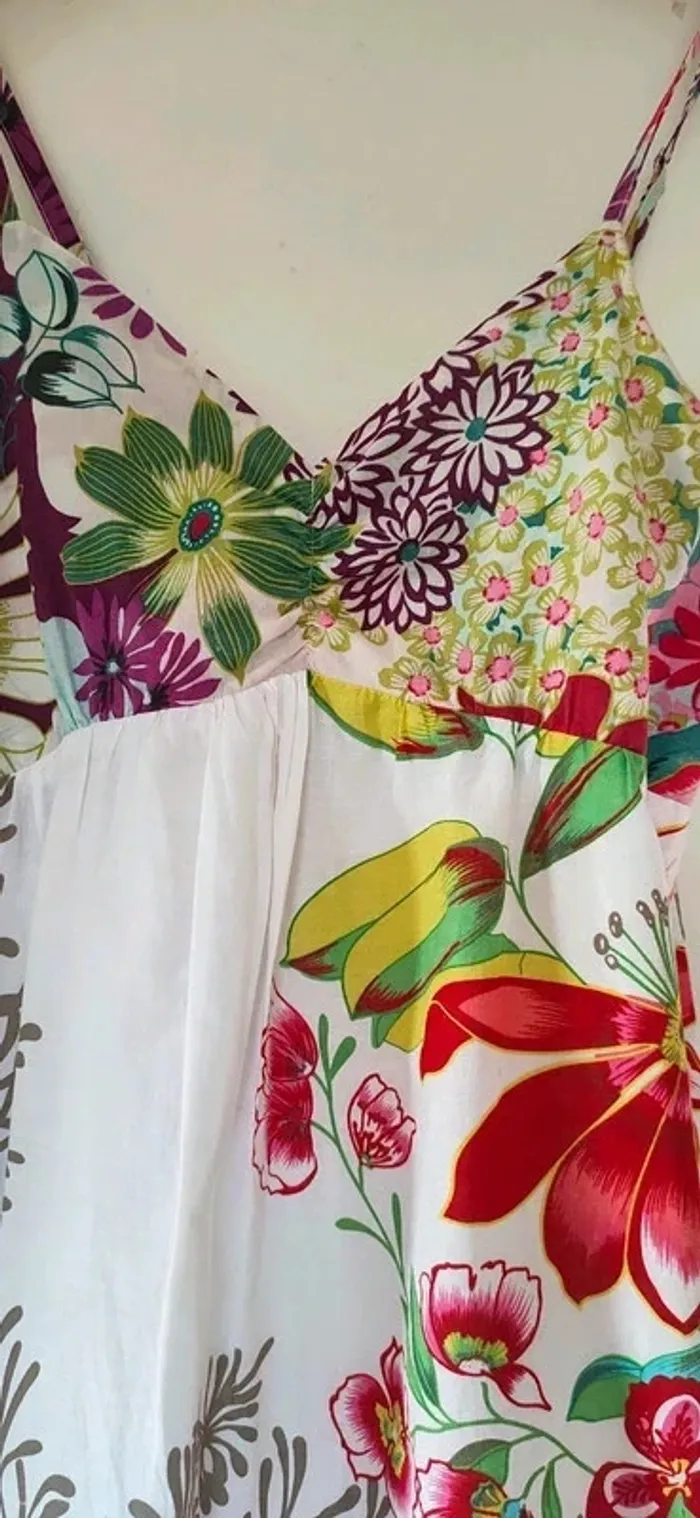 Robe. legere fleurie - photo numéro 5