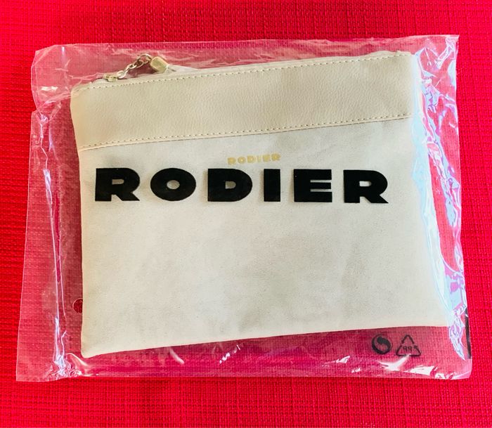 Trousse pochette beige ecru avec pompon Rodier Damart - photo numéro 7