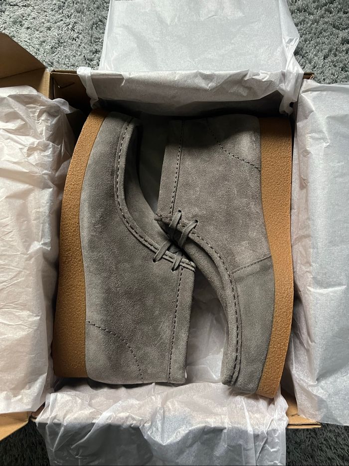 Mocassins (boots)  Clarks wallabee Daim Gris - photo numéro 2