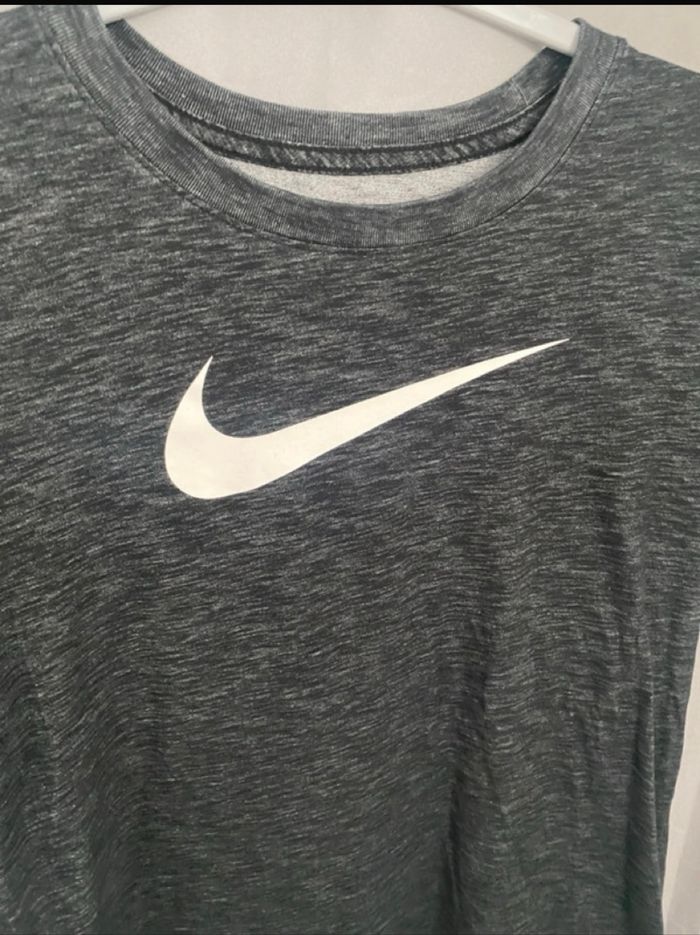 T-shirt - photo numéro 3