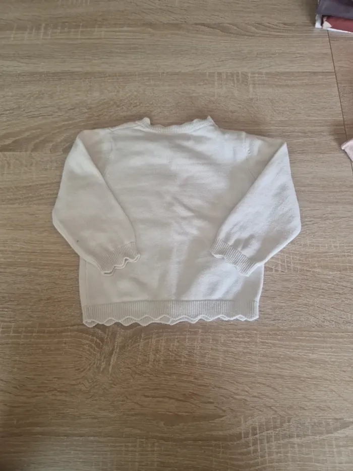 Lot gilet 12 mois - photo numéro 3