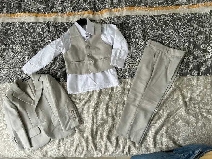 Costume 24 mois