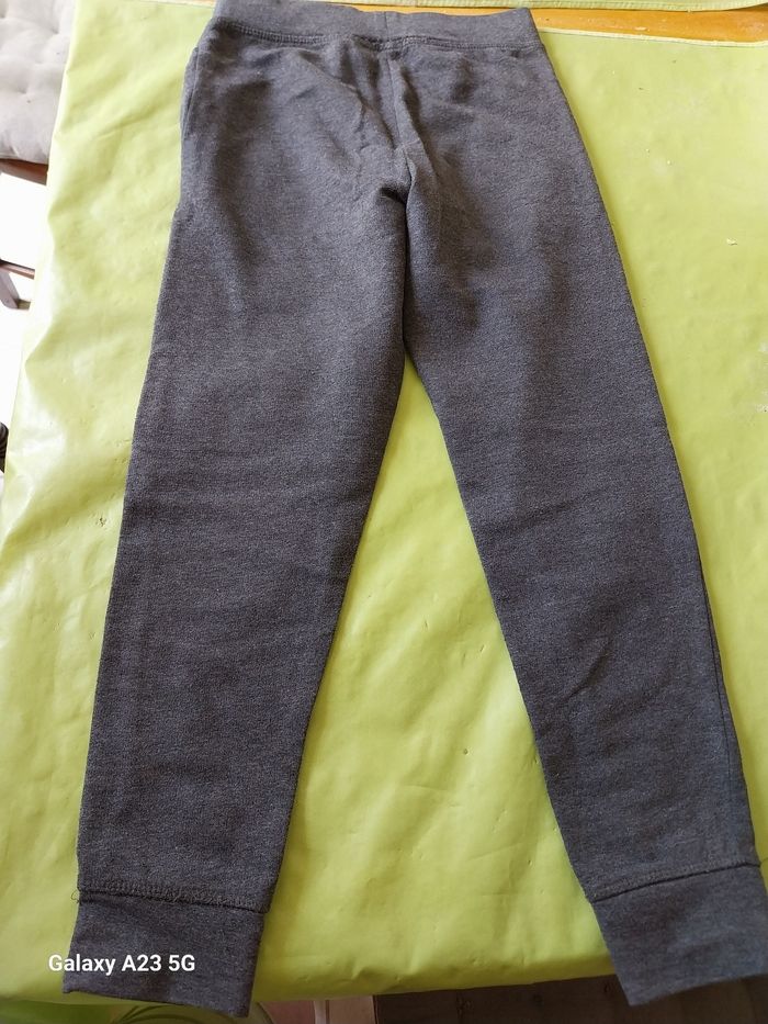 Ensemble gilet zippée + jogging 8 ans fille - photo numéro 9