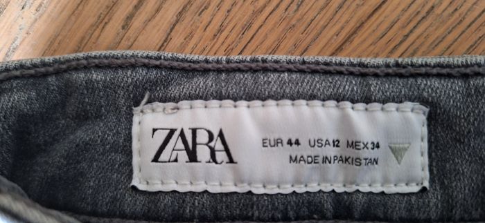 Jean gris Zara taille 44 - photo numéro 3